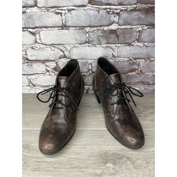 ROCKPORT Cobb Hill Rashel Dark Brown FLoral Leather Laced Booties Women 9M US/40 - Picture 16 of 16